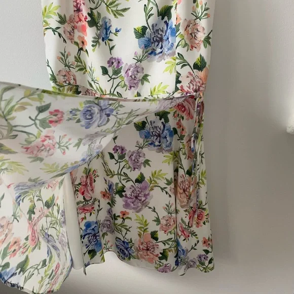 Alice and Olivia Trixie Floral Mini Dress - Picture 4 of 9